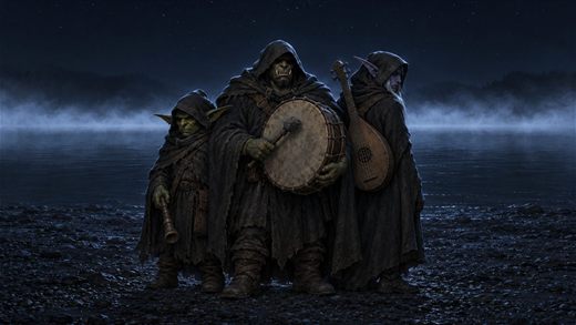 Tres músicos con capa juntos en la orilla de un lago de noche, negros contra una franja de niebla.